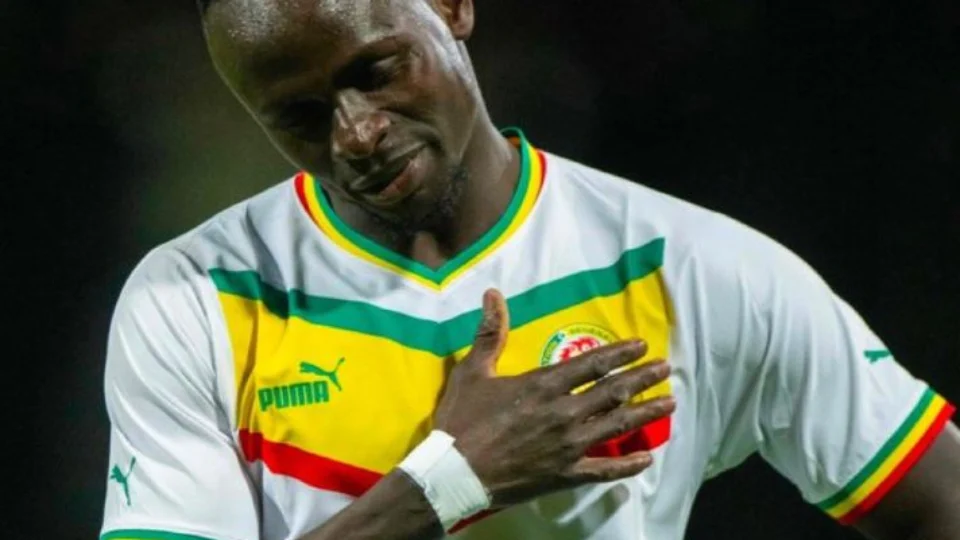 Sadio Mané de Senegal está fora da Copa do Mundo do Catar por lesão na perna direita 