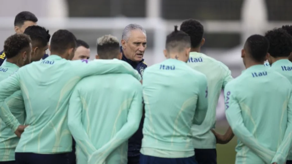 Copa do Catar: Tite começa esboçar times para estreia da Seleção contra Sérvia 