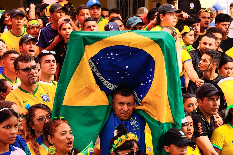 Torcedor manauara durante jogo da seleção brasileira na Copa do Mundo 2022 - Foto: João Viana / Semcom Foto: João Viana / Semcom