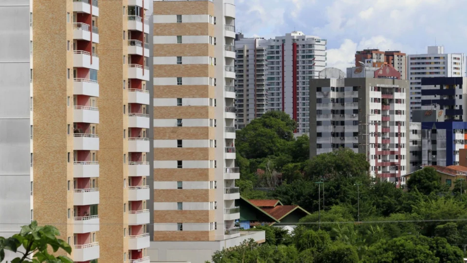 Violência doméstica: encontro debate lei que obriga denúncia de condomínios à polícia 