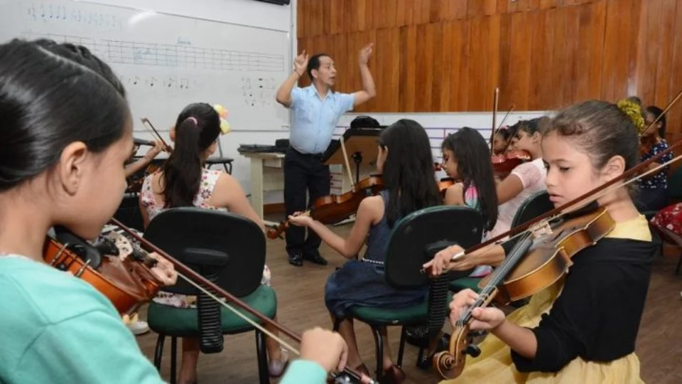 ‘Orquestrinha’ faz apresentação gratuita em teatro de Manaus no domingo, 6