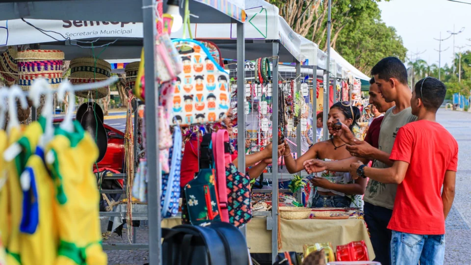 Cadastro de artesãos para eventos começa nesta quarta-feira, 23, em Manaus