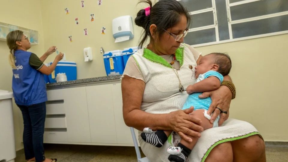 Auxílio Brasil: atualização obrigatória ocorre até dezembro em Manaus