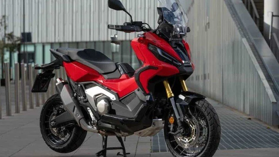 Honda faz recall de 97 unidades de motocicletas X-ADV 2022; saiba o que fazer