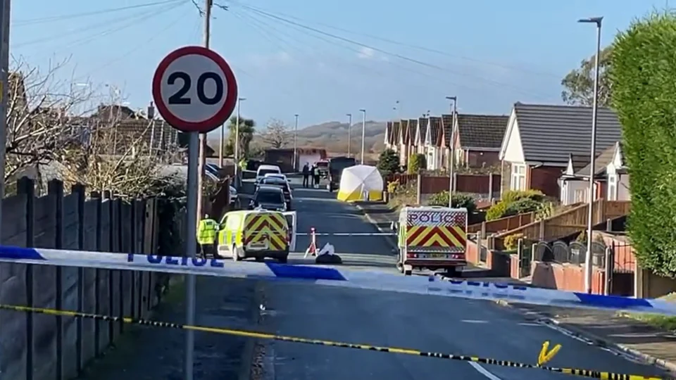 Corpo com substância contaminante é encontrado em Wigan, na Inglaterra