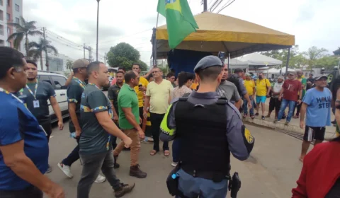 Justiça vai identificar responsáveis por atos e infrações em frente ao CMA, em Manaus