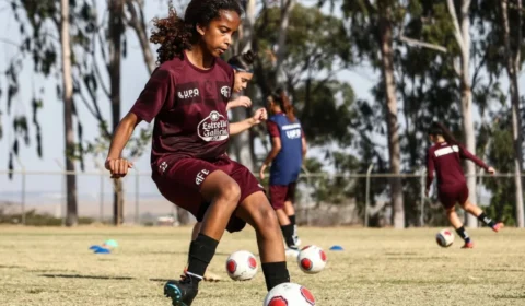 Atleta de 15 anos morre após mal súbito em treino de futebol em Araraquara nesta sexta