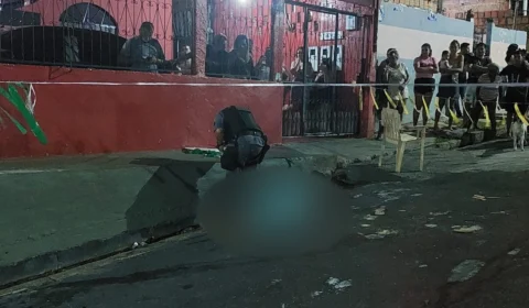 Homem é executado a tiros enquanto enfeitava rua para Copa do Mundo, em Manaus