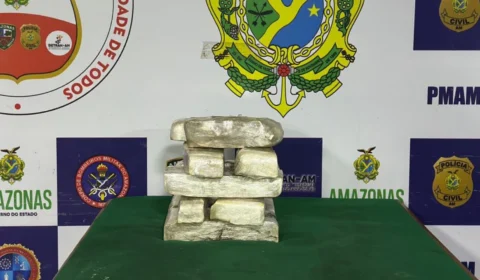 Mulher é presa com 10 quilos de drogas em embarcação no interior do Amazonas
