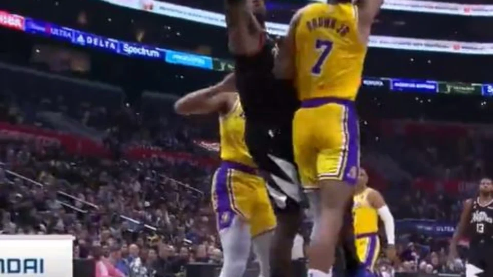 NBA: Clippers superam Lakers e vencem por 114 a 101