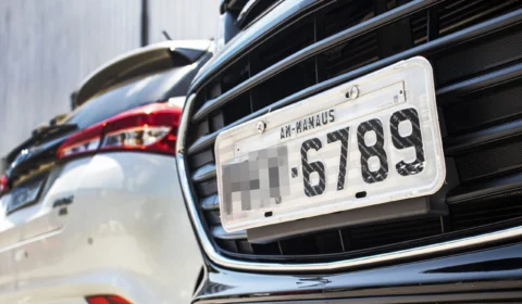 Licenciamento AM: prazo para veículos com placa final 9 é 30 de nov.