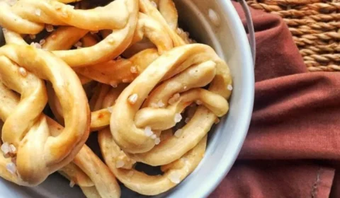 Do Brasil ao Catar: aprenda a fazer pretzel tradicional em 45 minutos