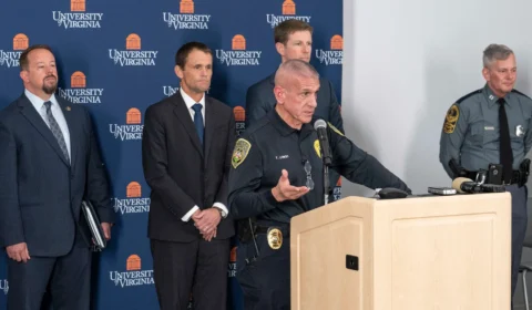 Tiroteio deixa 3 mortos e 2 feridos na Universidade da Virgínia, nos EUA