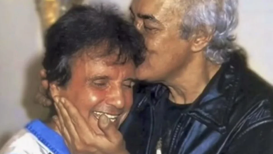 Roberto Carlos lamenta morte de Erasmo Carlos nas redes sociais: ‘minha dor é muito grande’