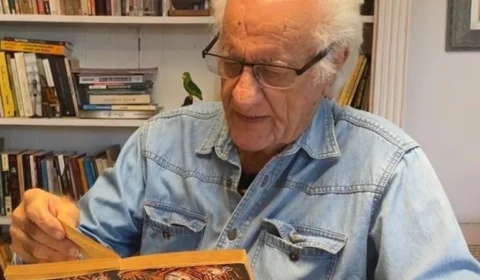 Ator e cantor Rolando Boldrin morre aos 86 anos em São Paulo