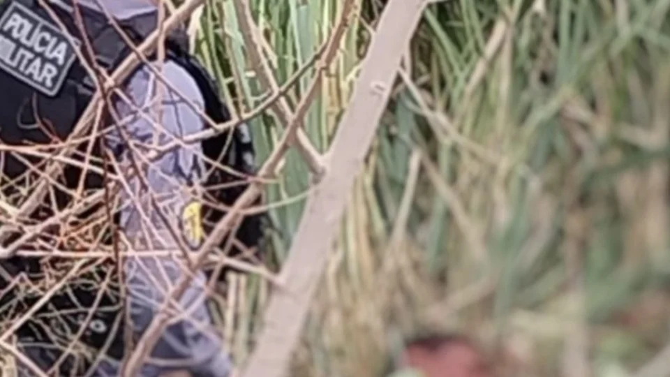 Homem suspeito de assaltar mototaxista é espancado na Zona Norte de Manaus