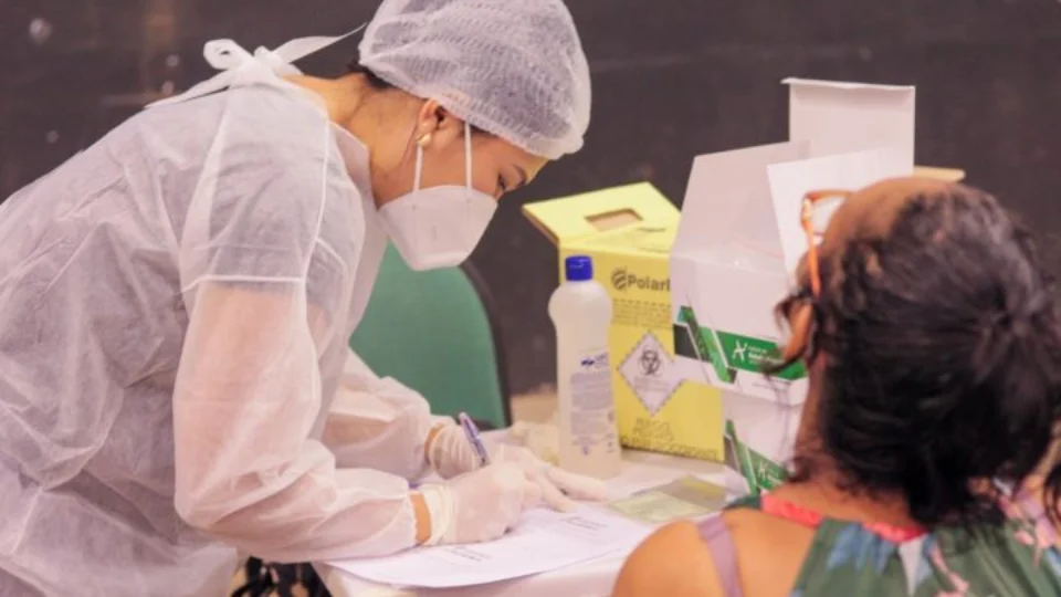 Boletim Covid-19: Amazonas registra 95 novos casos e uma morte em uma semana