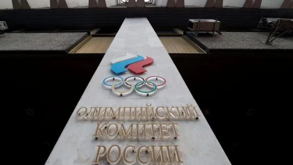 Atletas russos devem participar de competições asiáticas, admite COI