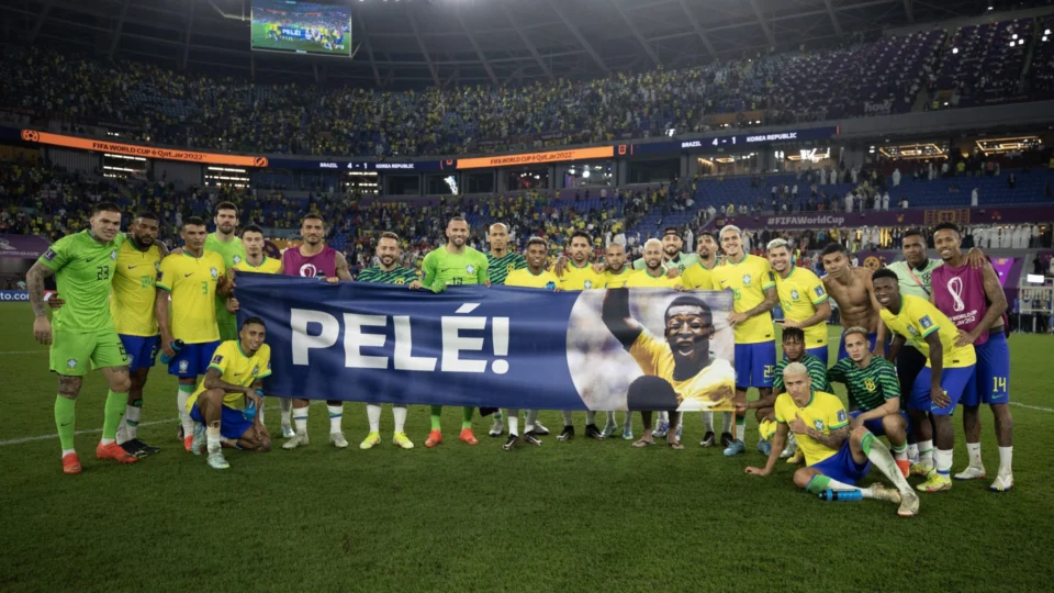 Pelé volta apresentar melhora no quadro de saúde, conforme boletim médico desta terça