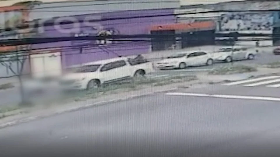 Vídeo: idosa é atropelada e motorista foge na Zona Leste de Manaus