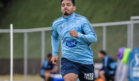 Corinthians anuncia Matheus Bidu como reforço para 2023