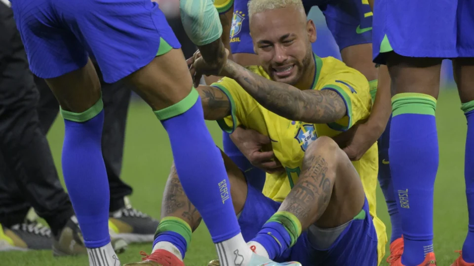 Neymar organiza festa após afirmar viver ‘pesadelo’ com eliminação do Brasil na Copa