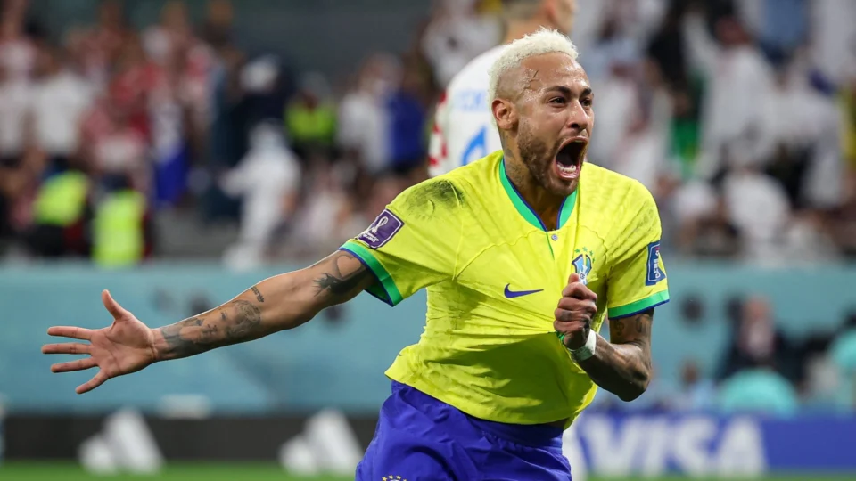 Neymar é absolvido de processo por fraude e corrupção em tribunal na Espanha