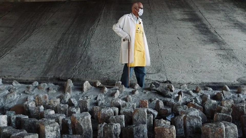 Lei Padre Júlio Lancellotti: Congresso Nacional derruba veto de Bolsonaro