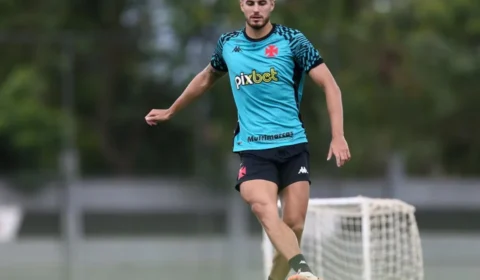 Pedro Raul é contratação mais cara da história do Vasco da Gama