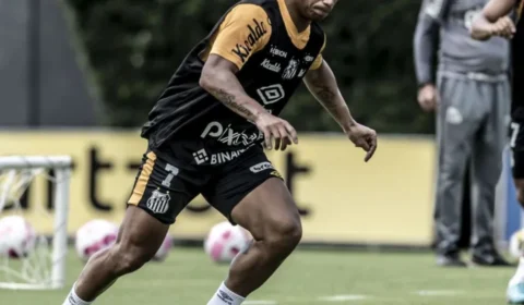 Santos afasta Sánchez dos treinos por alteração em exames cardíacos