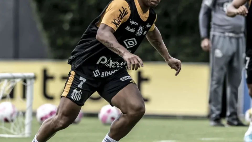 Santos afasta Sánchez dos treinos por alteração em exames cardíacos