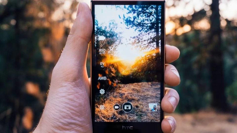 Conheça 11 aplicativos para auxiliar nas férias de final de ano