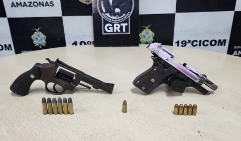 Dupla é presa com armas no bairro Tarumã, Zona Oeste de Manaus
