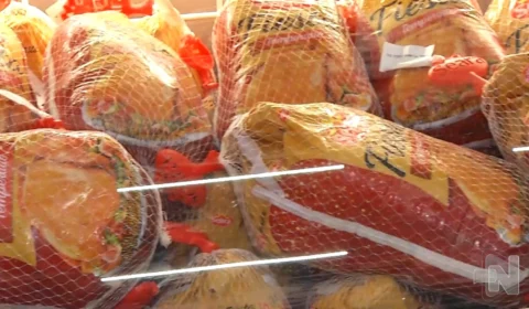 VÍDEO: consumidores buscam economizar ao comprar os produtos da ceia em Manaus