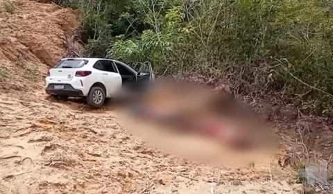 VÍDEO: quatro corpos são encontrados amarrados dentro de carro no AM