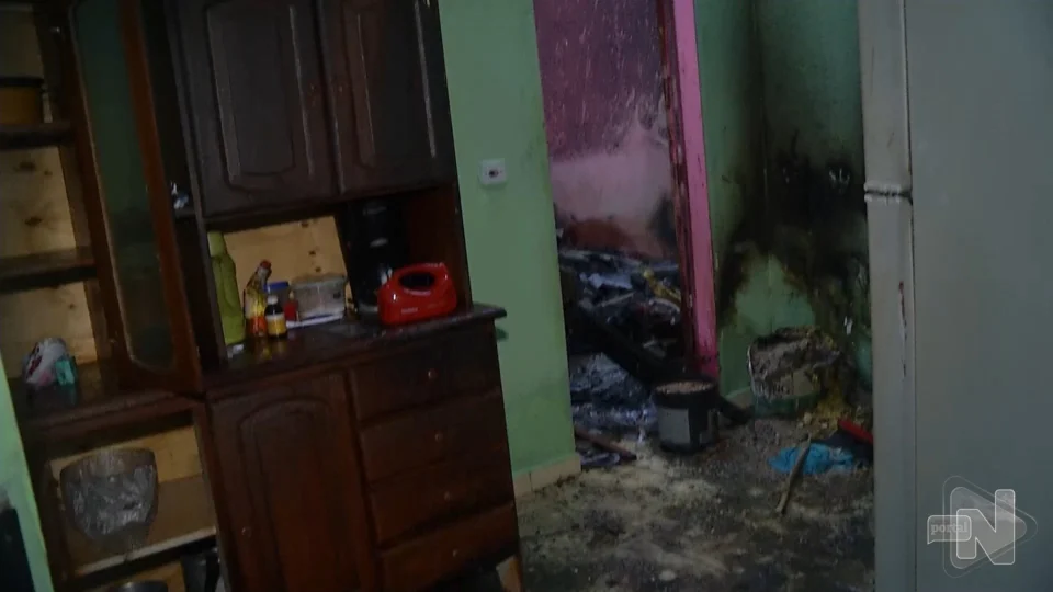 VÍDEO: criança morre em incêndio causado por explosão de botija em Manaus