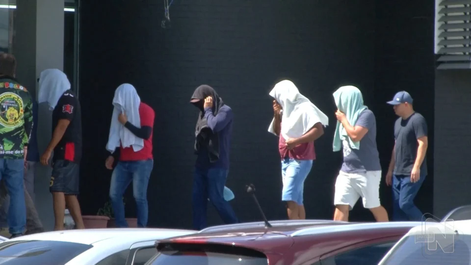 VÍDEO: DEHS pede prisão temporária dos policiais suspeitos de chacina em Manaus 