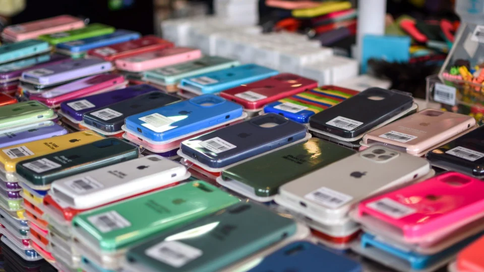 Procon-AM alerta consumidor sobre pirataria nas compras de fim de ano