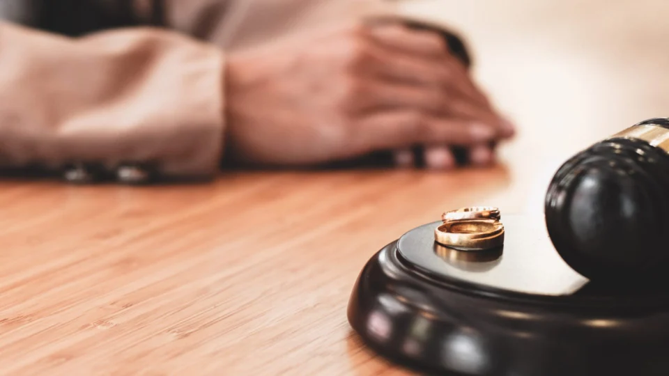 Divórcios caem 10,4% com fim do isolamento social no Brasil, diz Censec