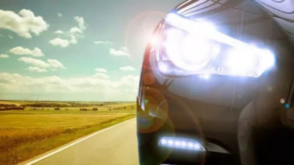 Lei do ‘farol baixo’ fica restrita para pista simples e exclui DLR