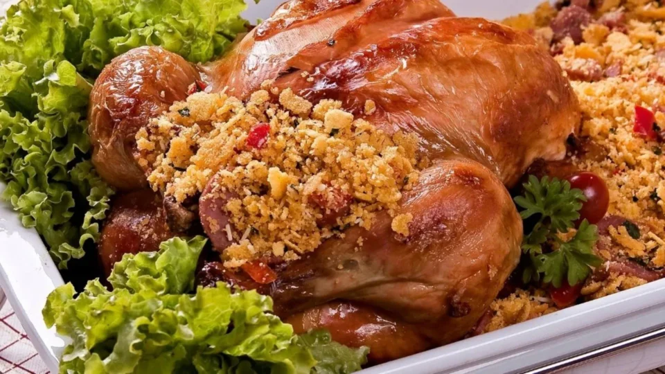 Receita Fácil – Frango recheado: prato pronto para o Natal em 90 minutos