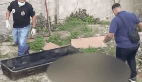 Homem é assassinado e tem corpo jogado em quintal de casa em Manaus