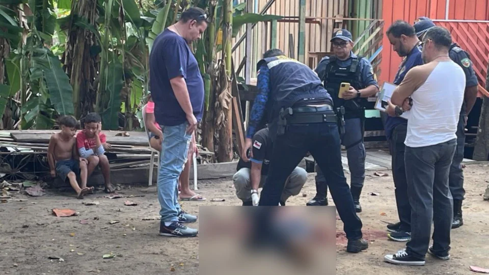 Jovem de 18 anos é executado a tiros em beco na Zona Sul de Manaus