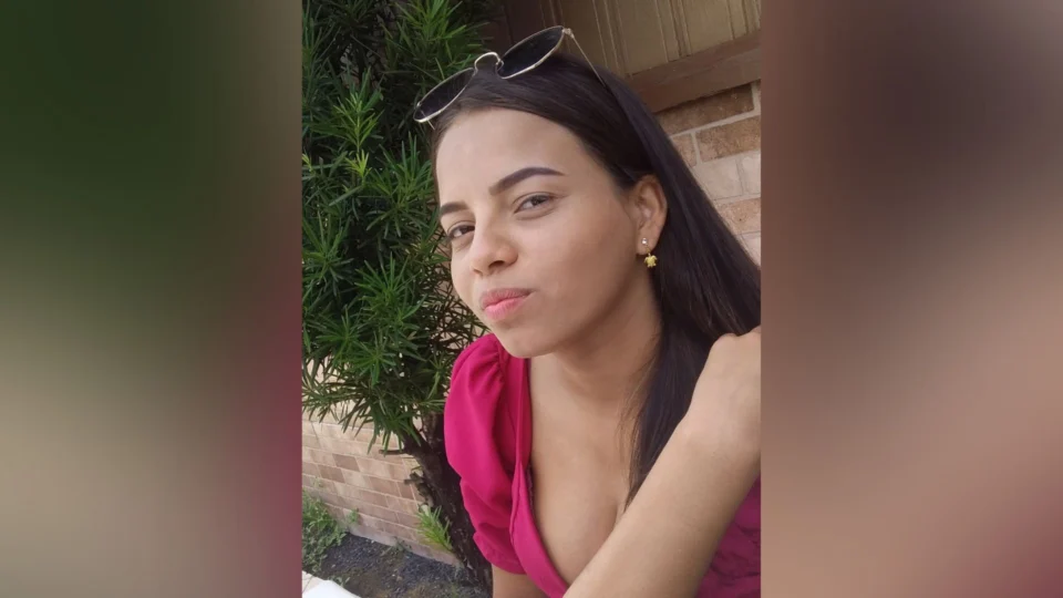 Polícia divulga imagem de jovem desaparecida em Manaus