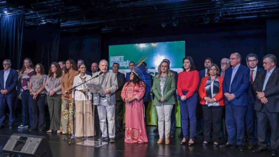 Lula anuncia novos ministros; veja quem serão os 37 do novo governo