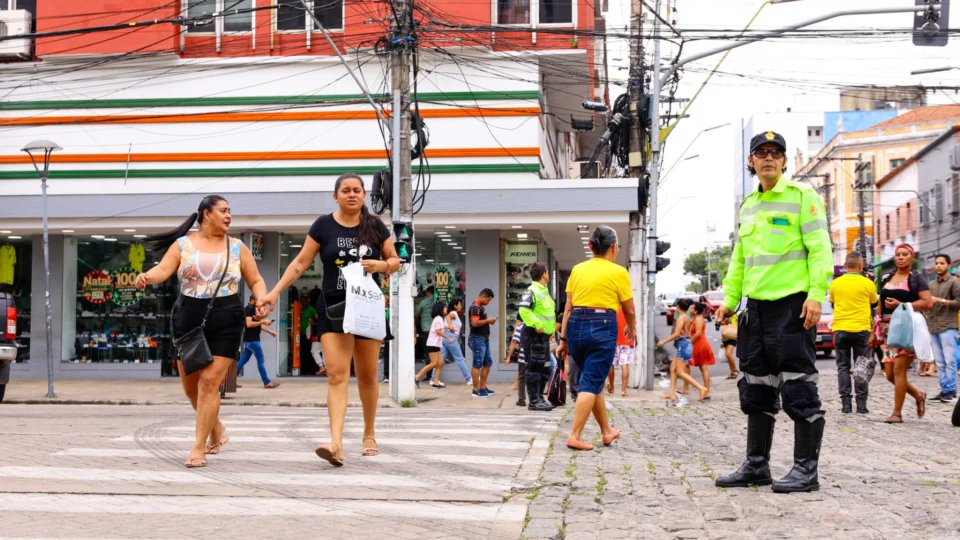 Operação de trânsito de Natal conta com reforço de 240 agentes em Manaus