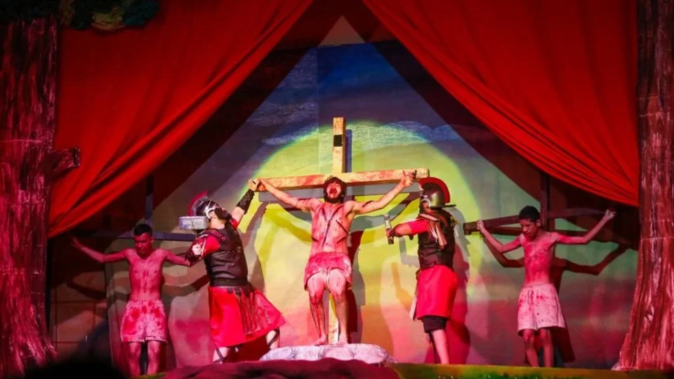 Ponta Negra recebe espetáculo de Natal nesta quinta, 8, em Manaus