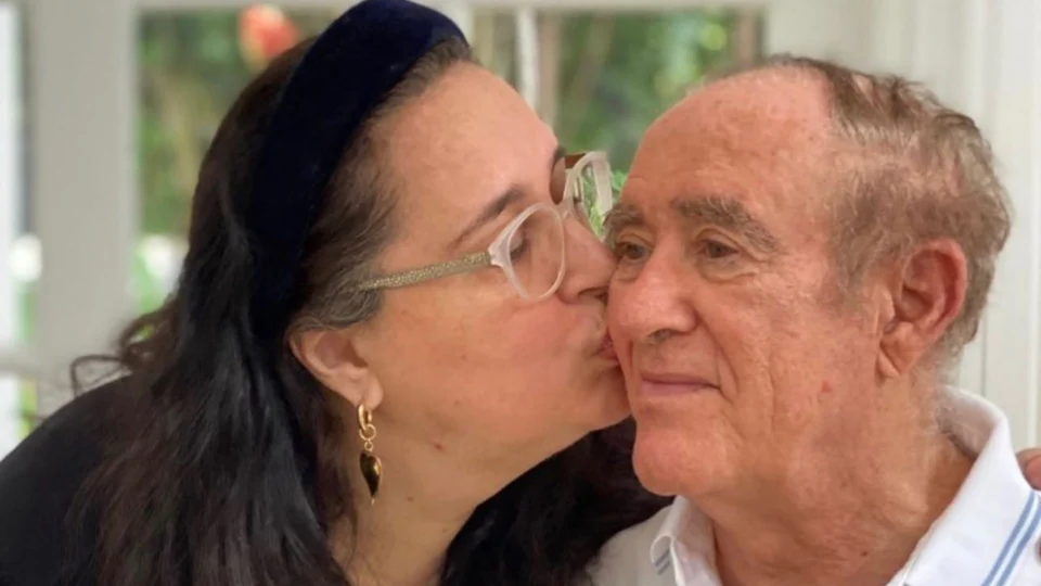 Renato Aragão é internado em hospital do RJ após sofrer um AIT