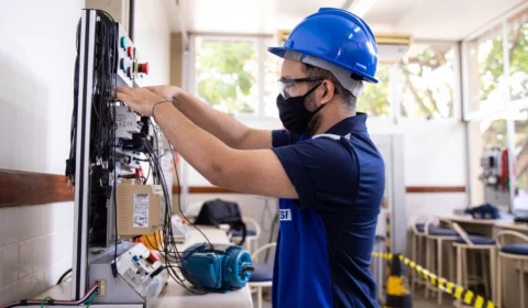 Senai-AM abre inscrições para 47 cursos gratuitos em Manaus; saiba como participar