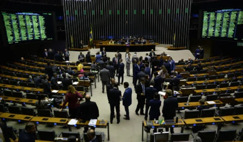 Câmara aprova PEC da Transição em 2° turno